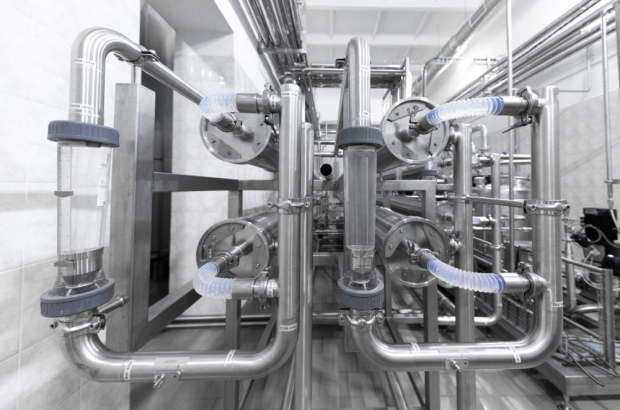 modern_brewery_factory_interior_pipe_lines_other_equipment_tool