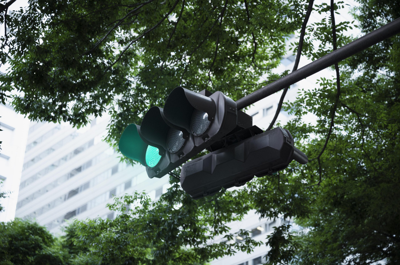 traffic-light-city-streets