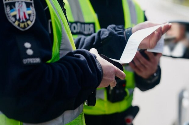 1K7G6dolZDAJYhayBBGTEdgFFSYhlYCEW5JympSl