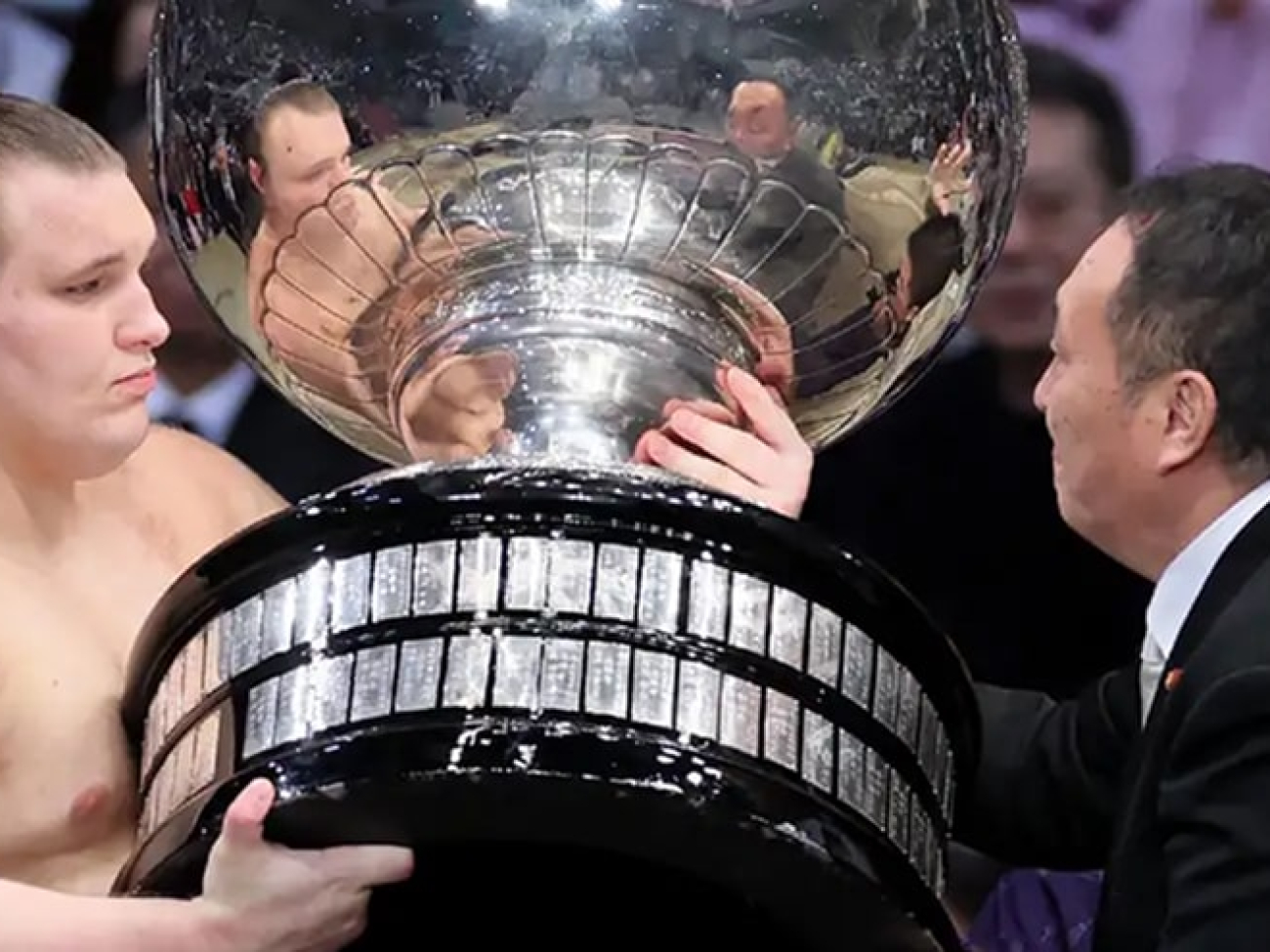 image_2025-11-24_11-24-16-min