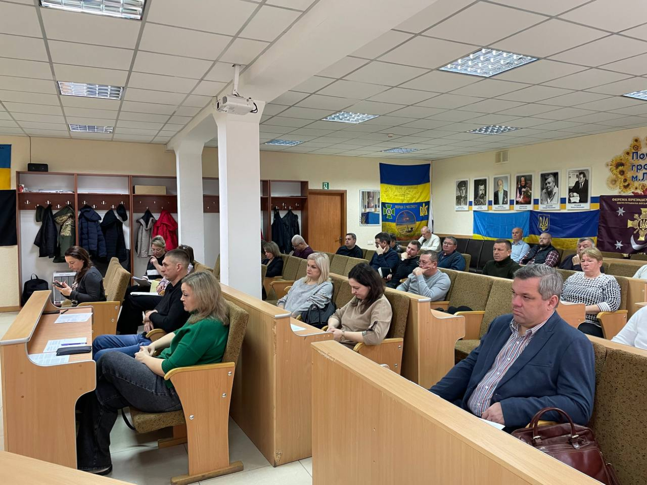 photo_2025-11-04_11-15-25