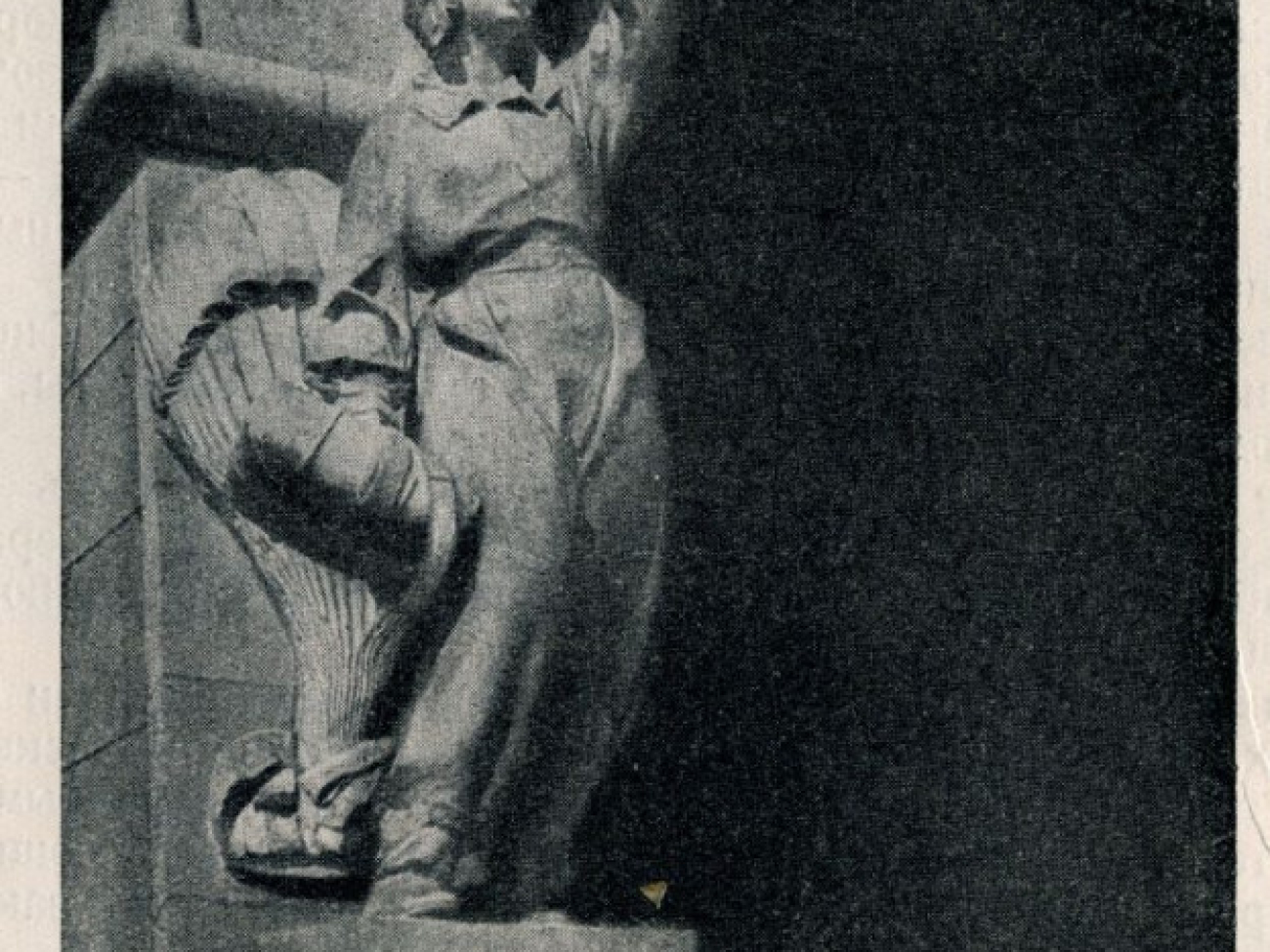 skulptura-parashjutistka