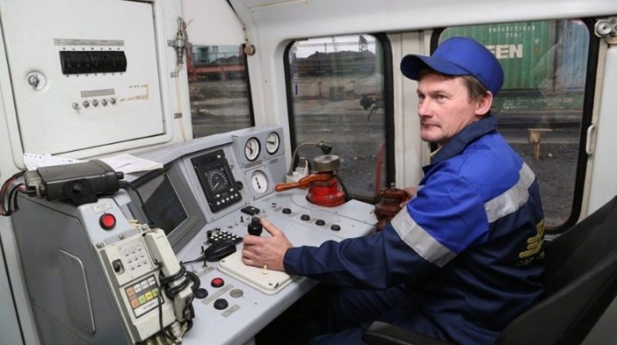 mashin-st-teplovoza-navchannya-profes-obov-yazki-po-robot-zarplata-4