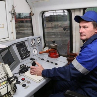 mashin-st-teplovoza-navchannya-profes-obov-yazki-po-robot-zarplata-4