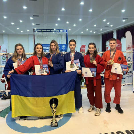 photo_2025-12-01_23-39-18