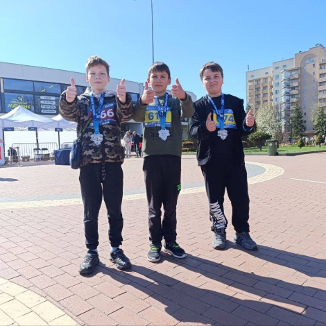 00733894-4f92-4a13-940c-1934129e50ff