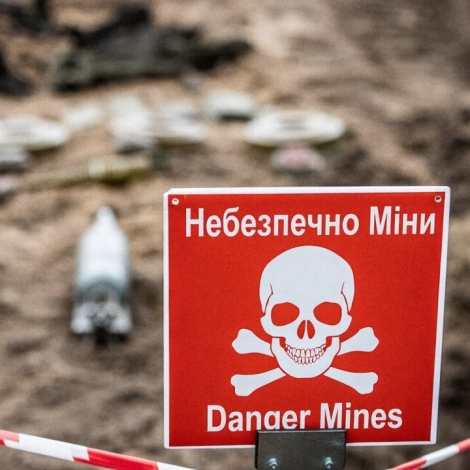 75f5114-b95c-4393-9d53-22446bdcf638