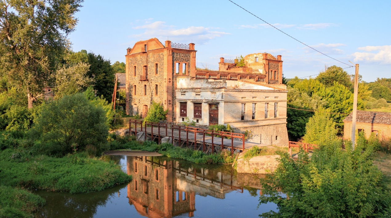 77Mlin-grafa-Pototskogo-s.-Sokil