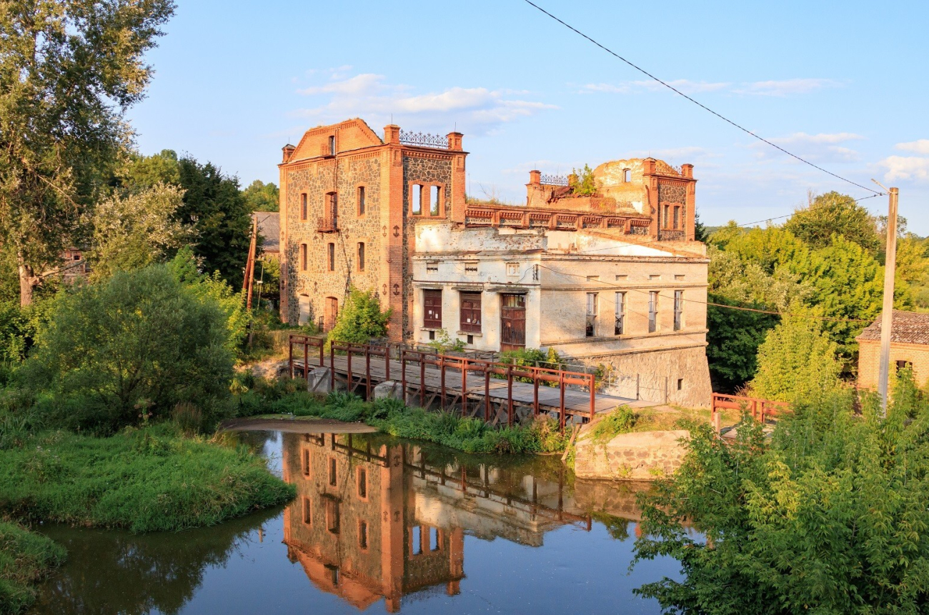 77Mlin-grafa-Pototskogo-s.-Sokil