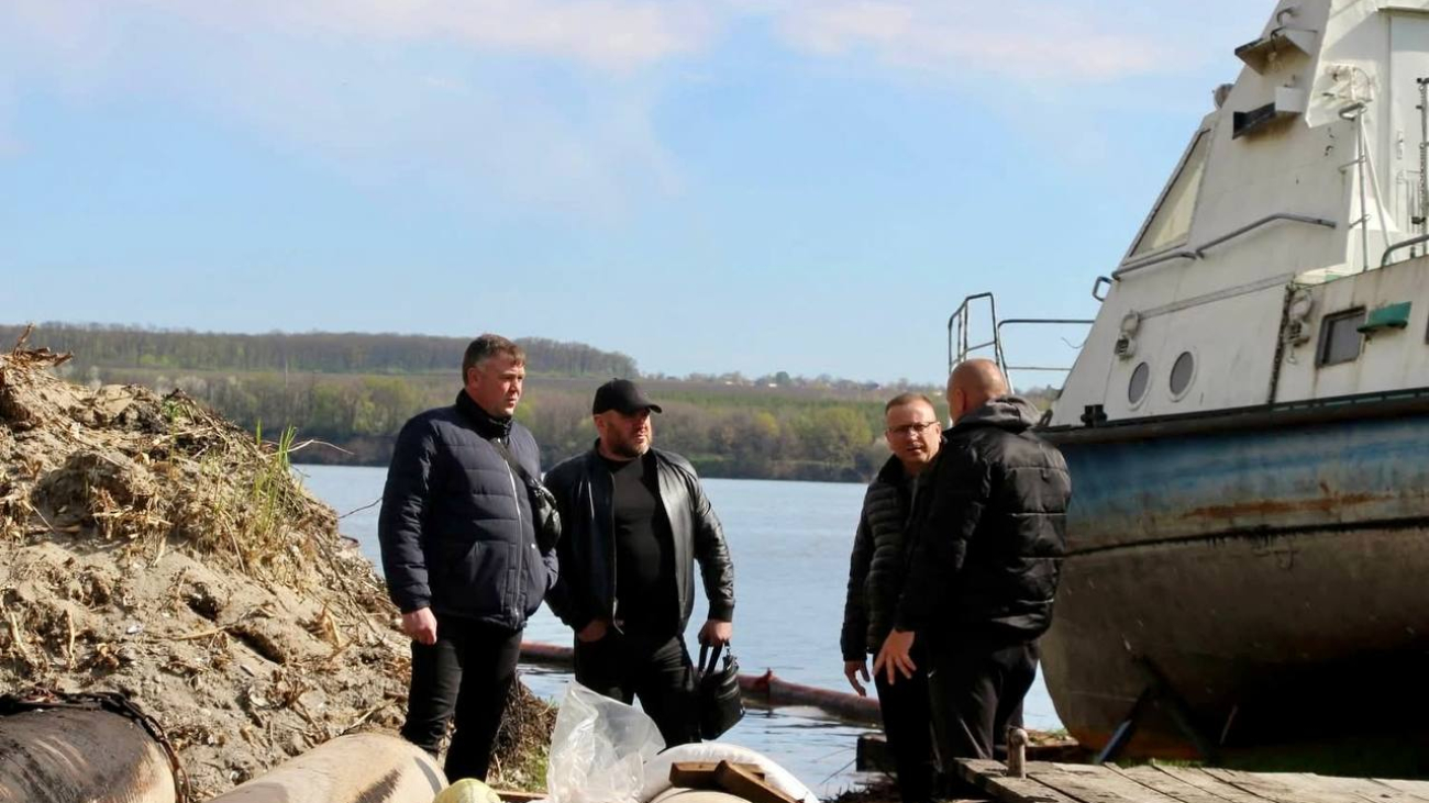 a5b6fe73-80c5-44e4-ba7d-bf9c2483aa55