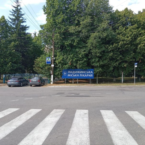 b44f1850-25df-46d2-8ff3-67c9ea38f6e2