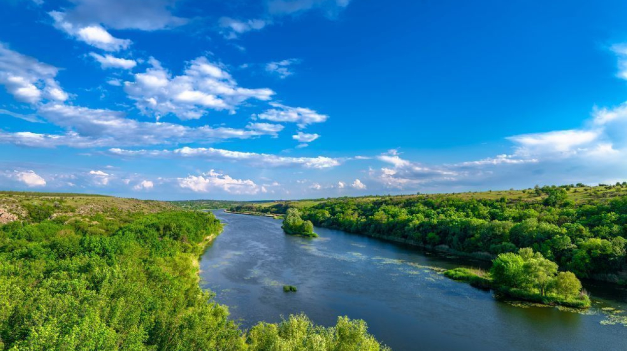 shutterstock_1759800152