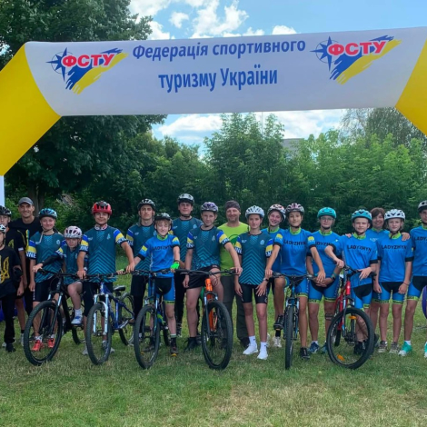 photo_5420194211992116338_y