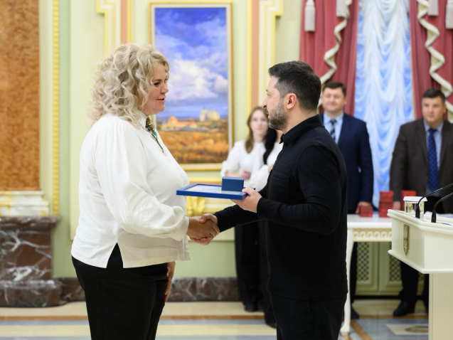 c7c52357-57f0-4234-af2d-7b3ae6f5daed