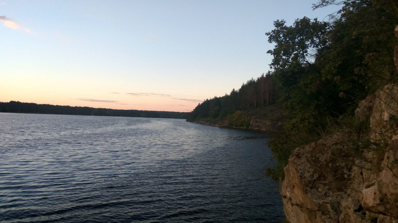 photo_5404407625903971820_y